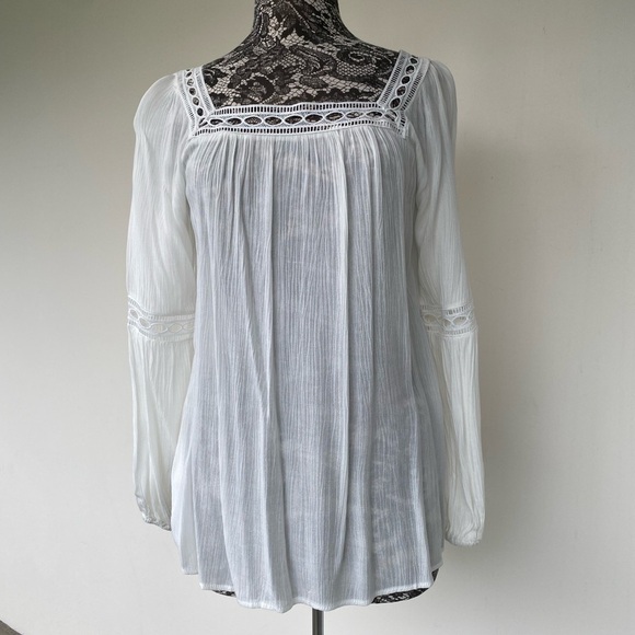 Andree Blue Tops - Elegant White Lace Trim Blouse by Andree Blue size Large